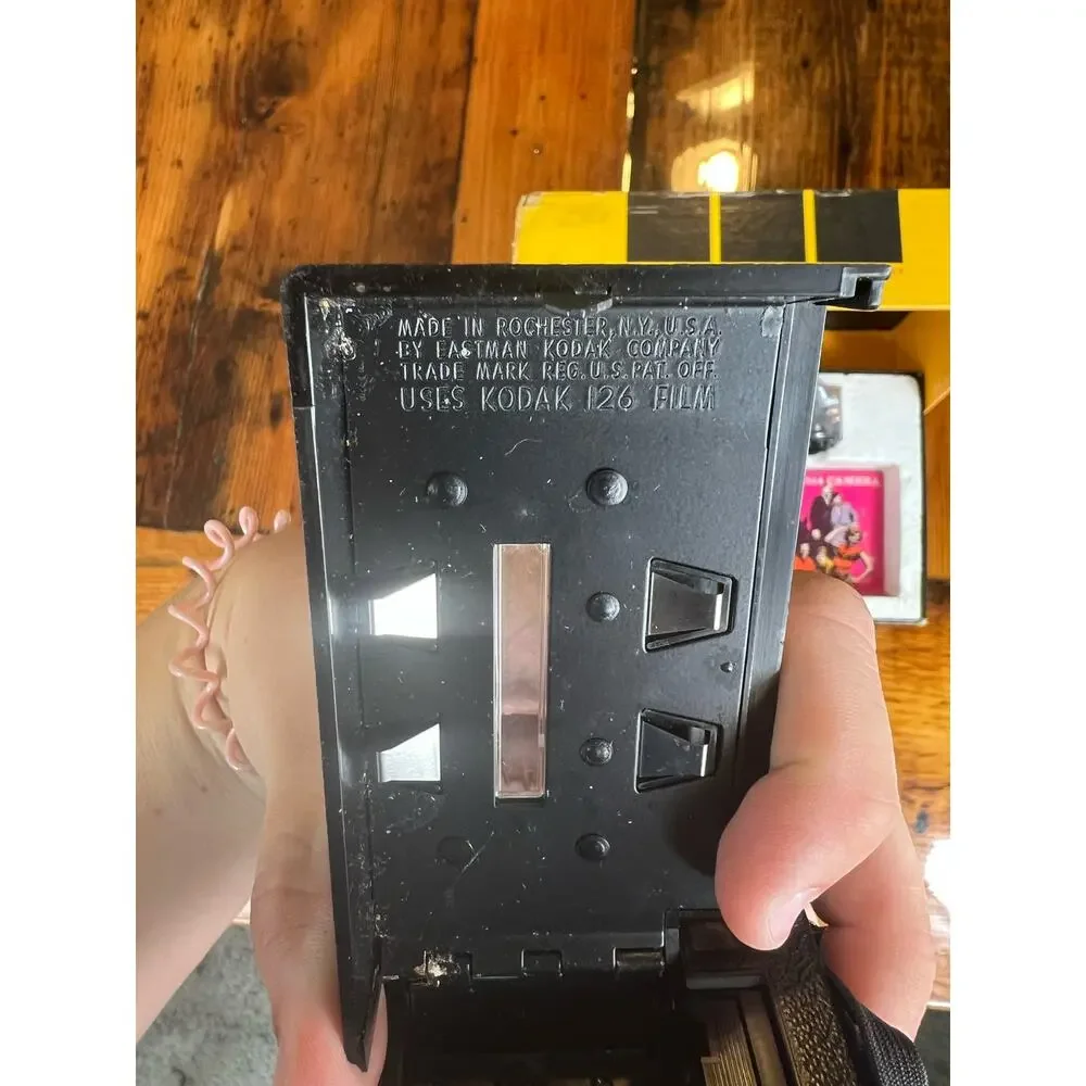 Vintage In Box Kodiak Instamax 314 Film Camera and manual - Picture 5 of 13